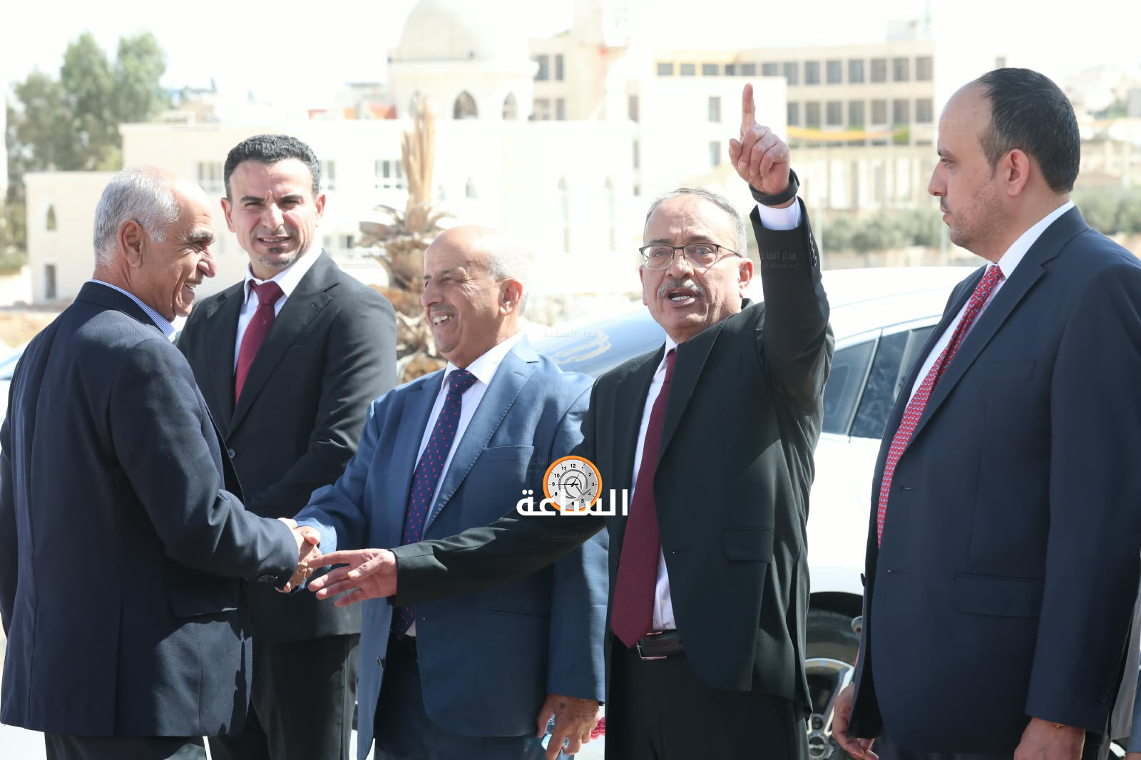 Madar Al-Saa Images 0.873186693370689