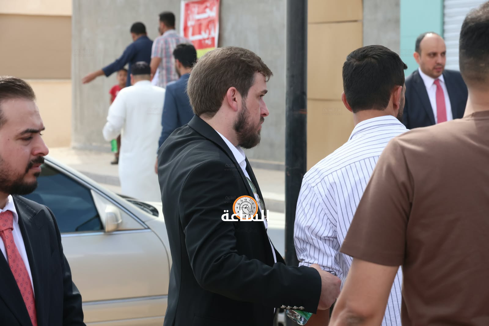 Madar Al-Saa Images 0.5311626168228337