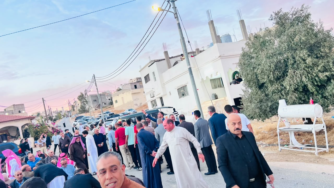 Madar Al-Saa Images 0.487725978276775