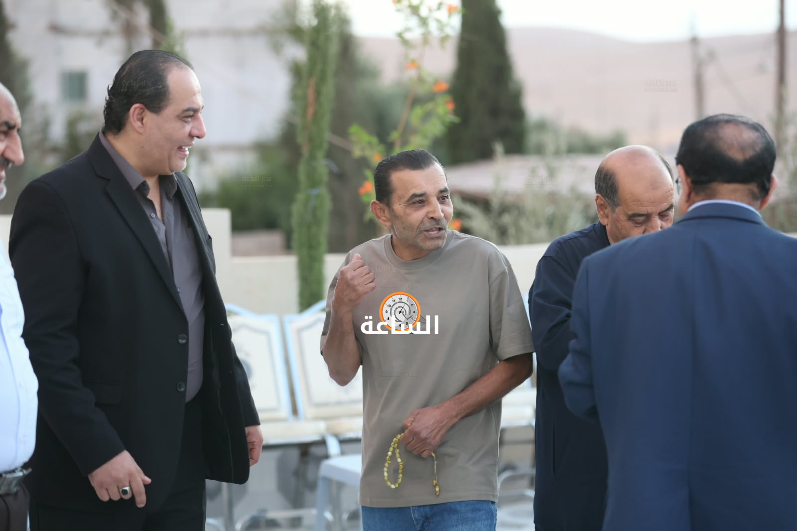 Madar Al-Saa Images 0.47813369481277435