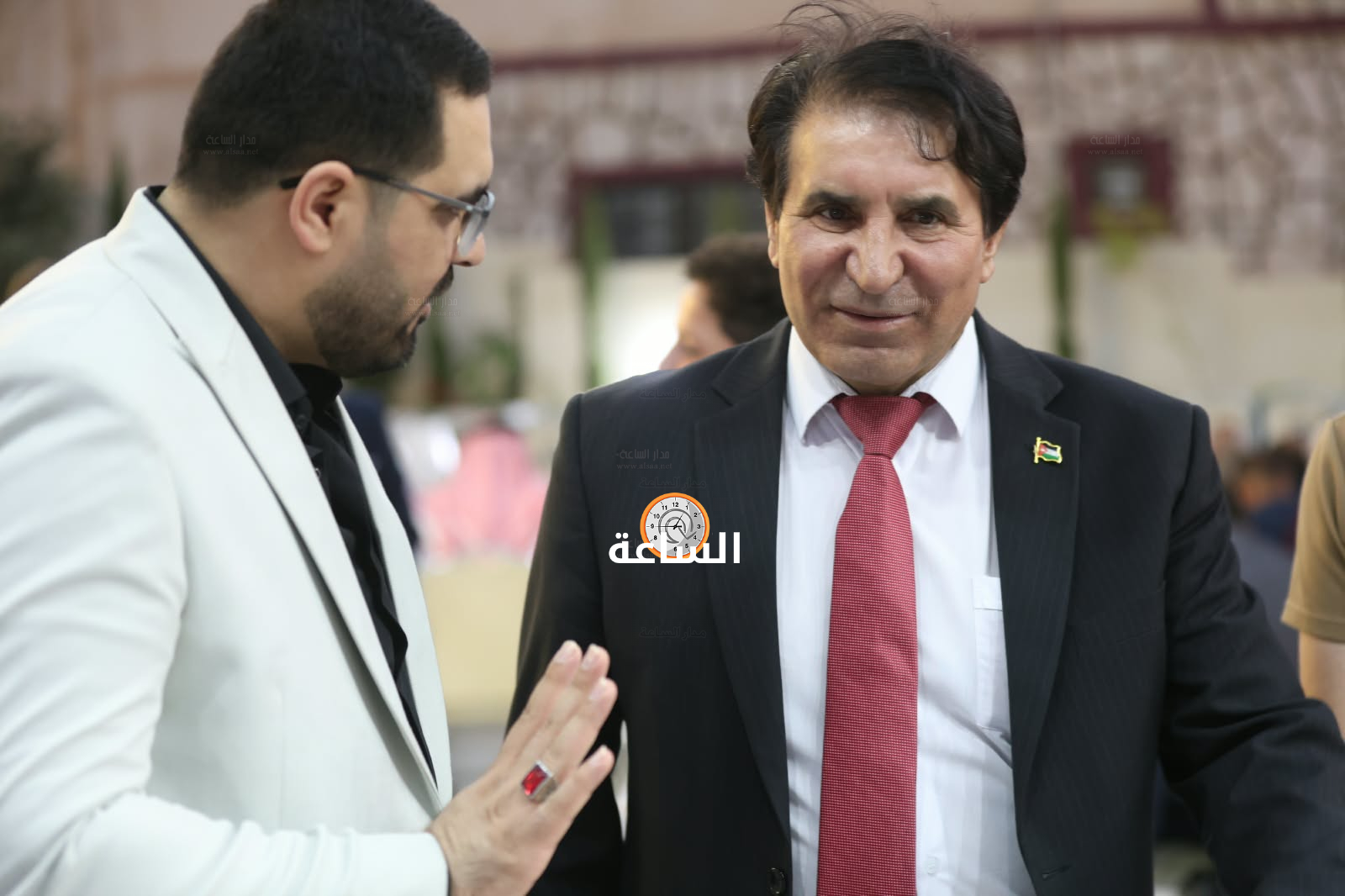 Madar Al-Saa Images 0.4579339756817654