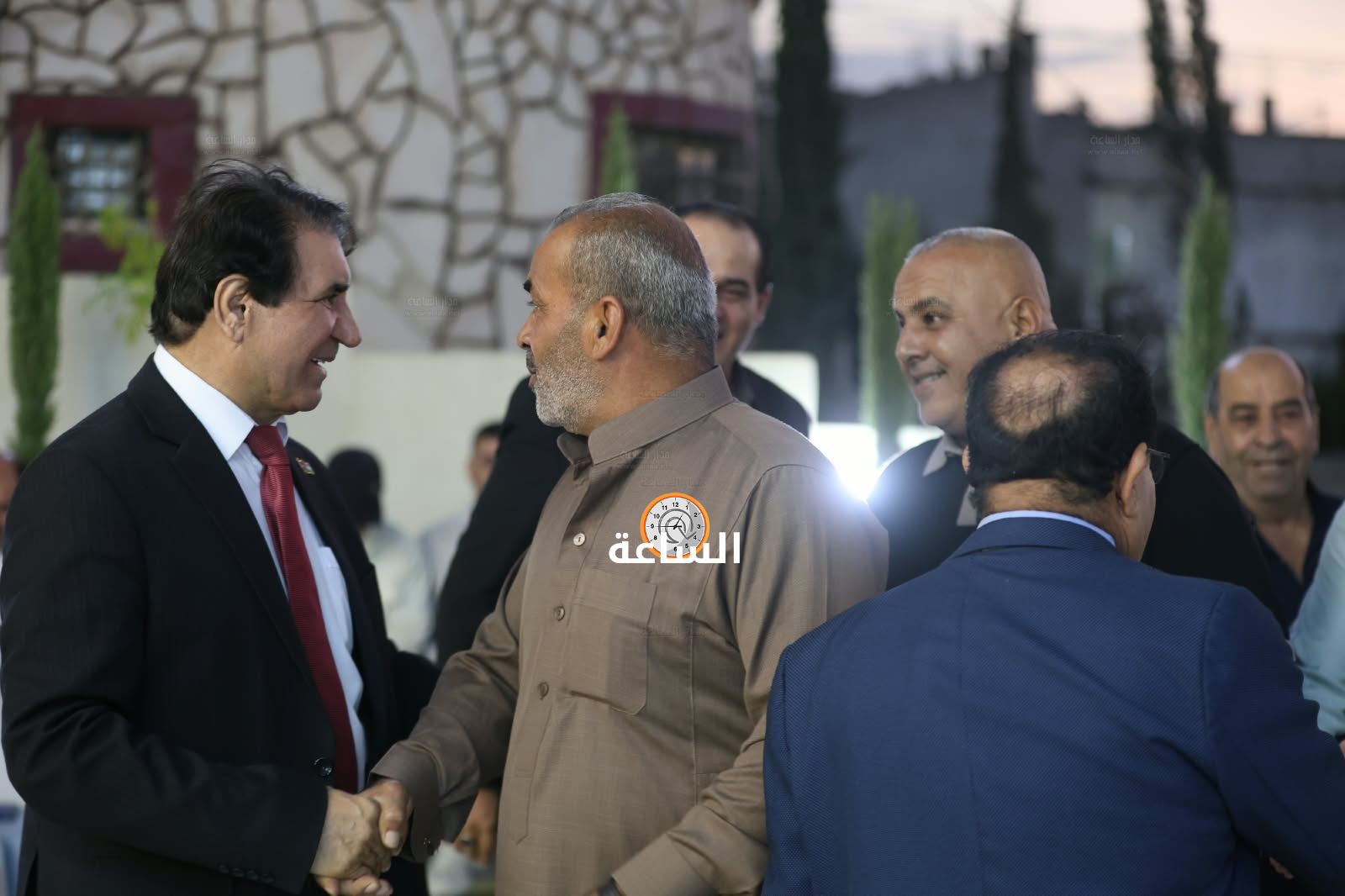 Madar Al-Saa Images 0.036011430053890625