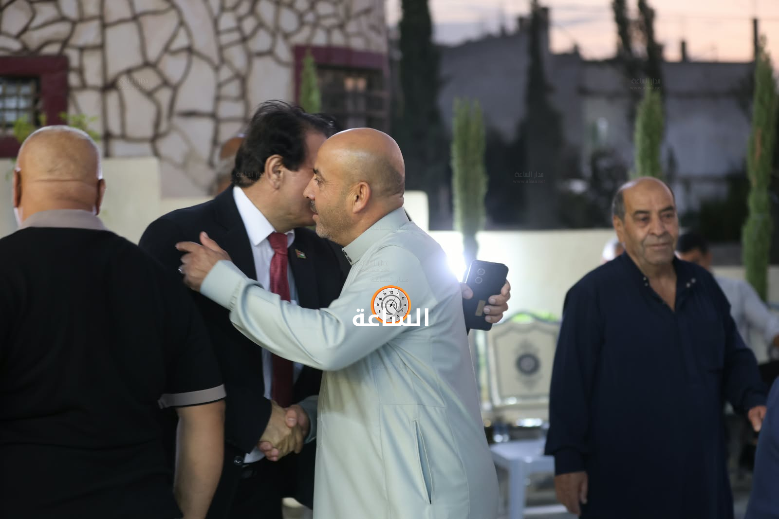 Madar Al-Saa Images 0.9377496784966313