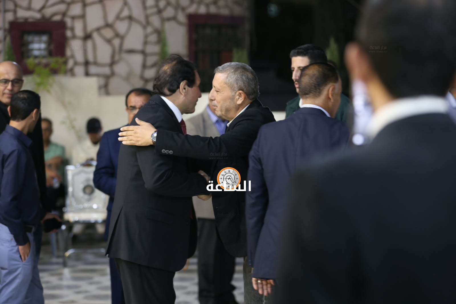 Madar Al-Saa Images 0.428341020848361