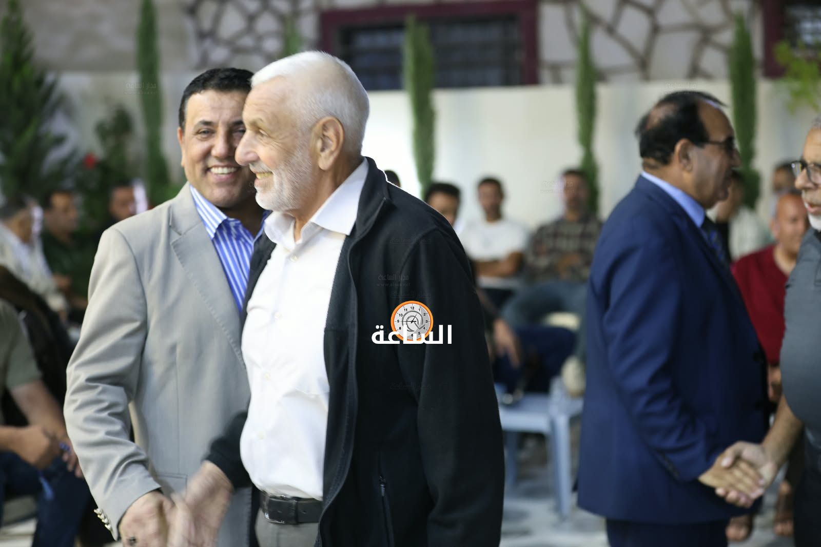 Madar Al-Saa Images 0.3392614940367371