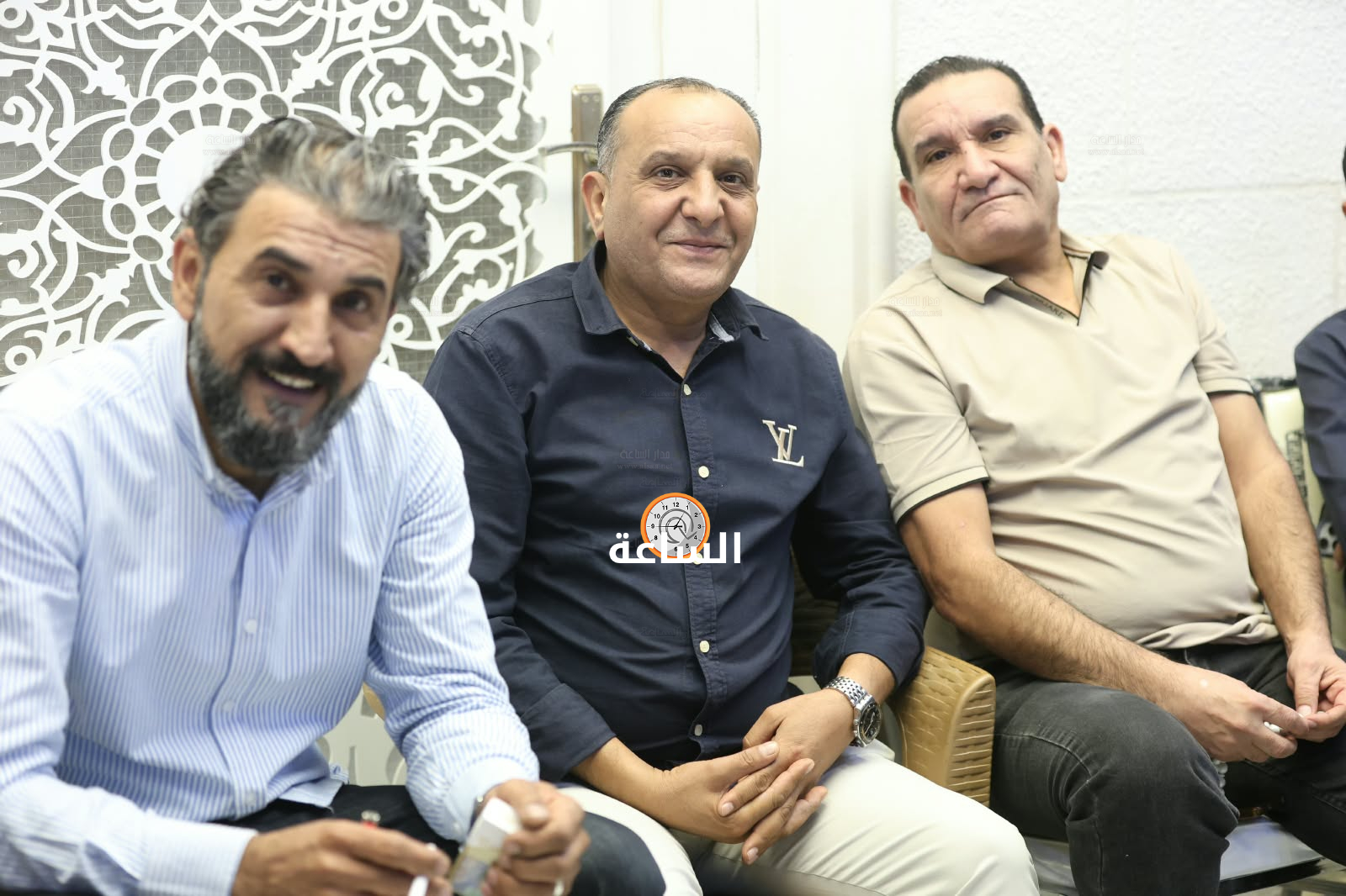 Madar Al-Saa Images 0.4465096511806971