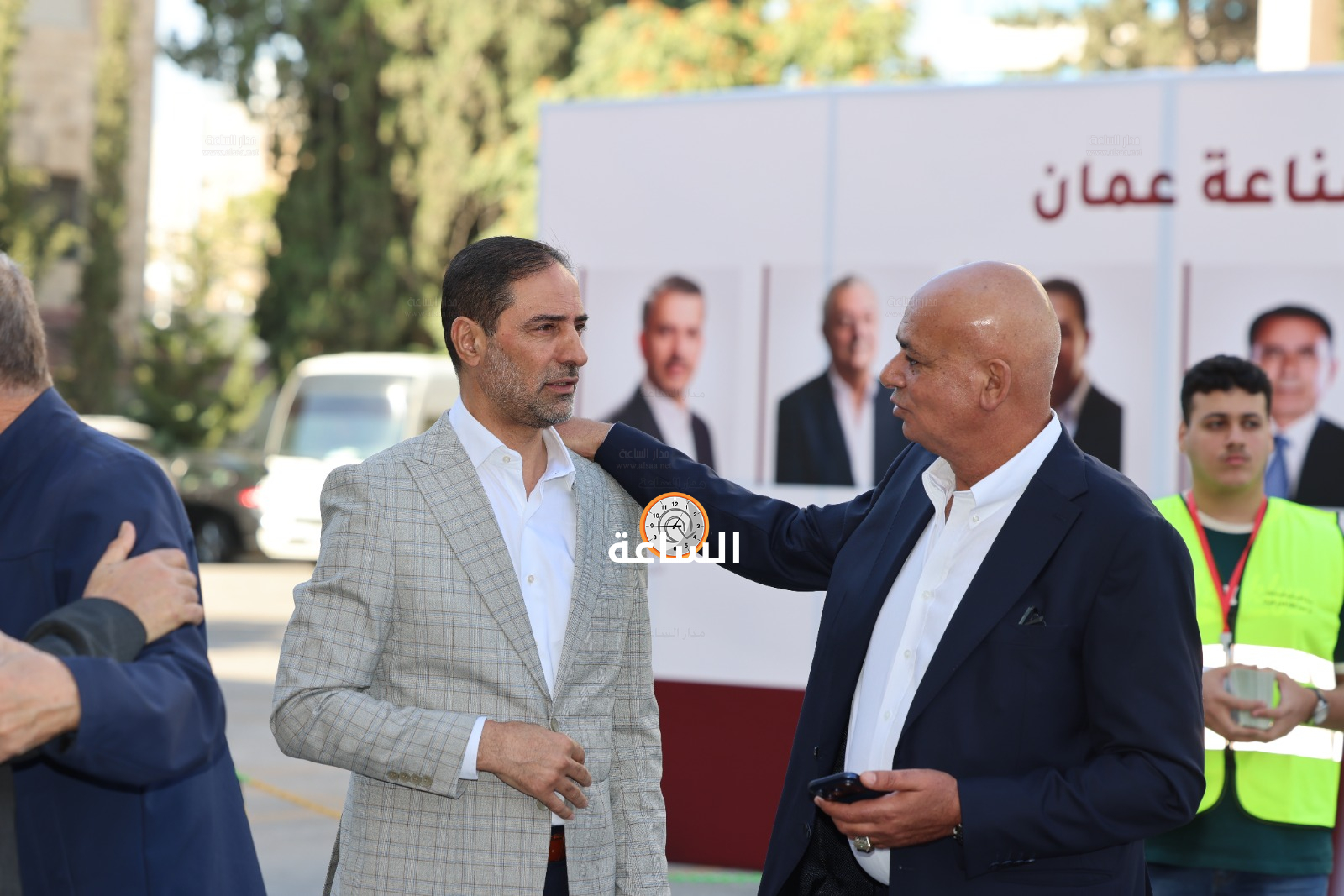 Madar Al-Saa Images 0.897043637730496