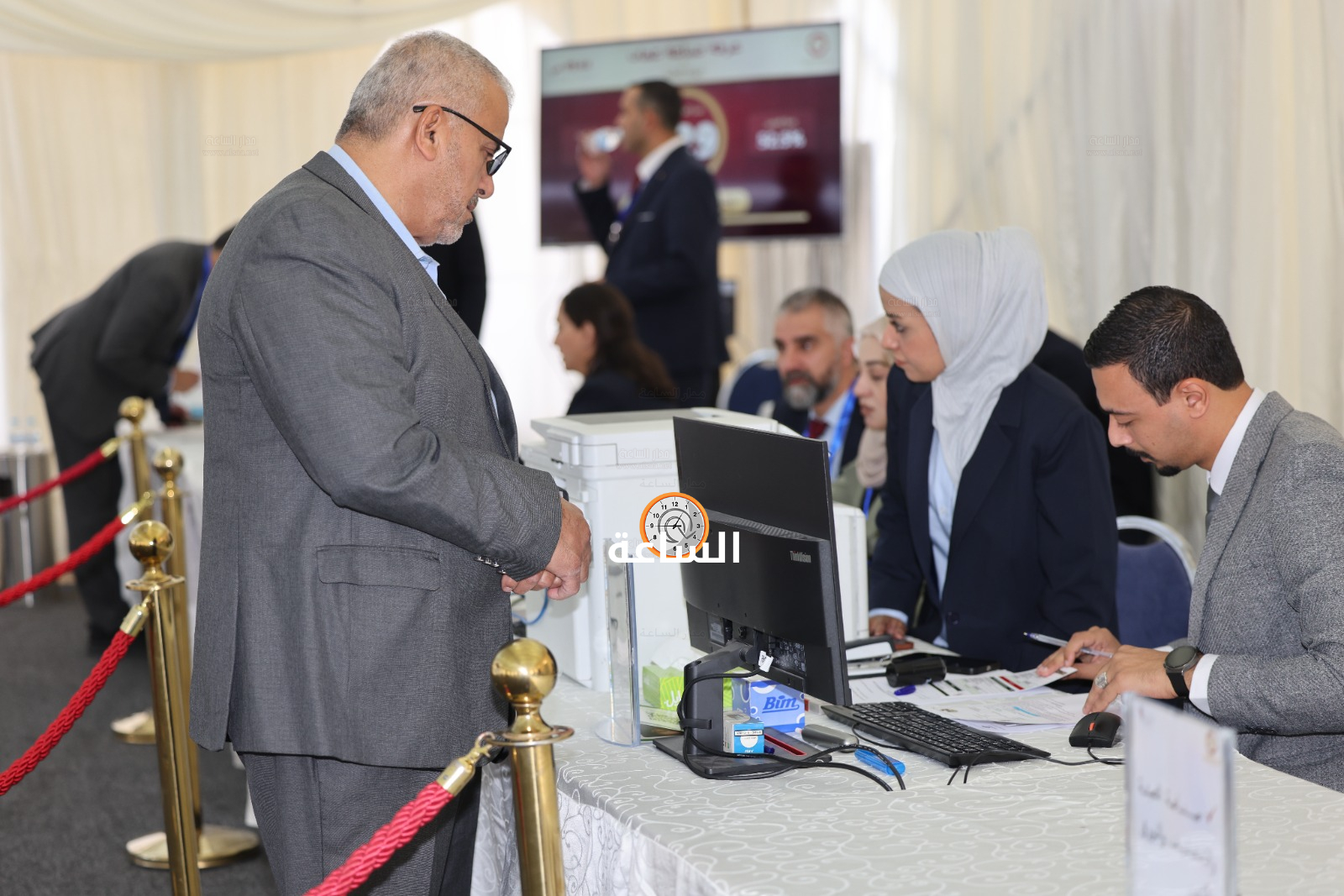 Madar Al-Saa Images 0.9104029042792334