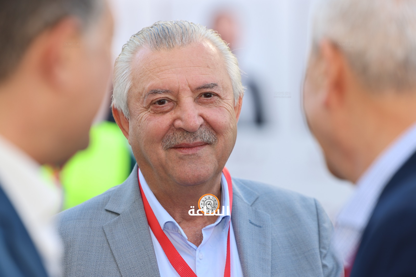 Madar Al-Saa Images 0.408084710772619