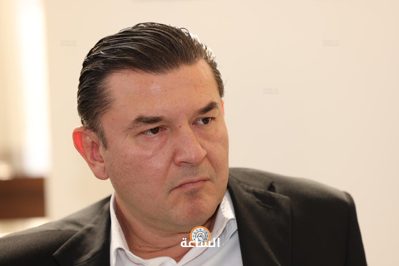Madar Al-Saa Images 0.8363057370854731