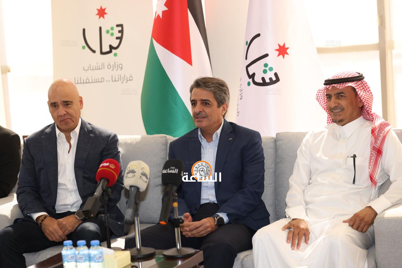 Madar Al-Saa Images 0.06801117966237857
