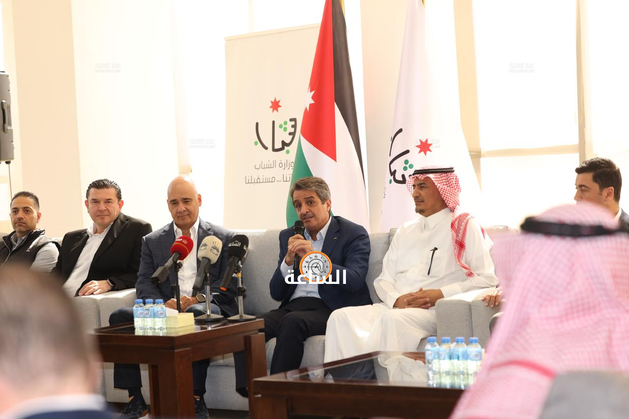 Madar Al-Saa Images 0.5702523750228217