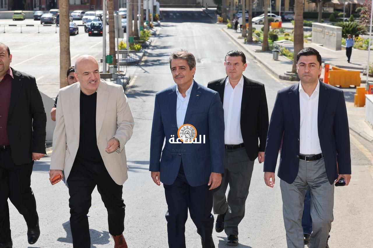 Madar Al-Saa Images 0.21857600696169222