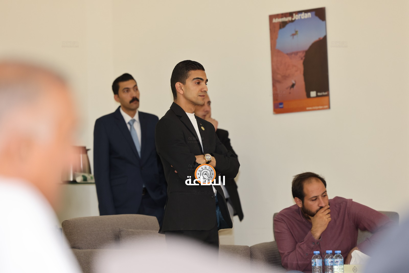 Madar Al-Saa Images 0.14264875951718325