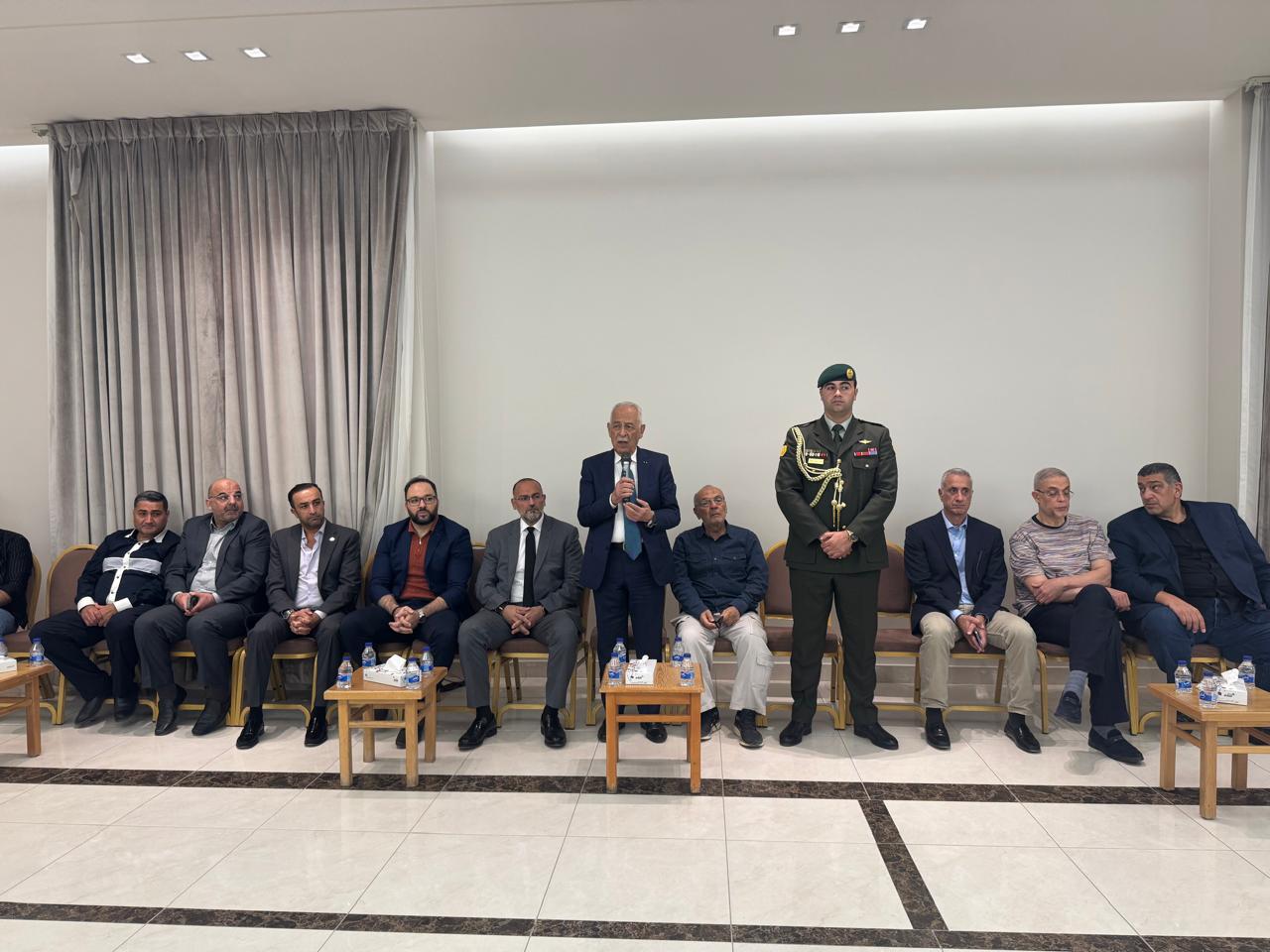 Madar Al-Saa Images 0.5339855233132937