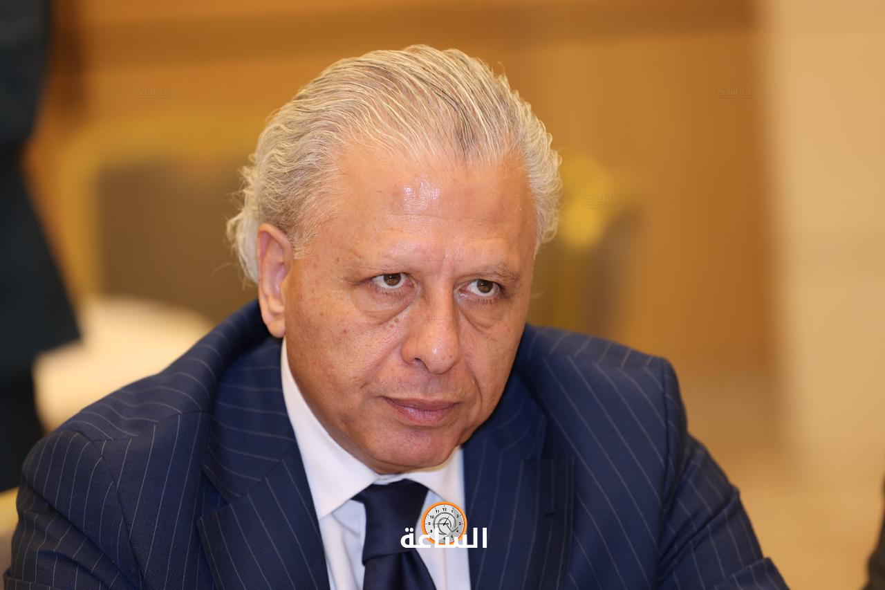Madar Al-Saa Images 0.14872254044072597