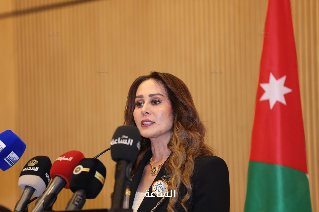 Madar Al-Saa Images 0.6352589434254294