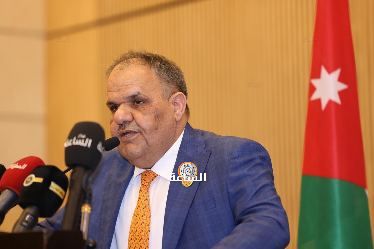 Madar Al-Saa Images 0.7376946737138145