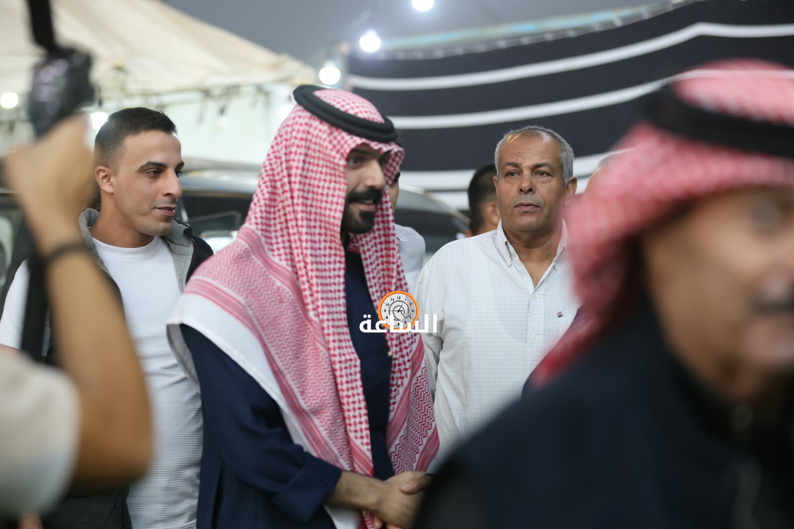 Madar Al-Saa Images 0.011163091720725493