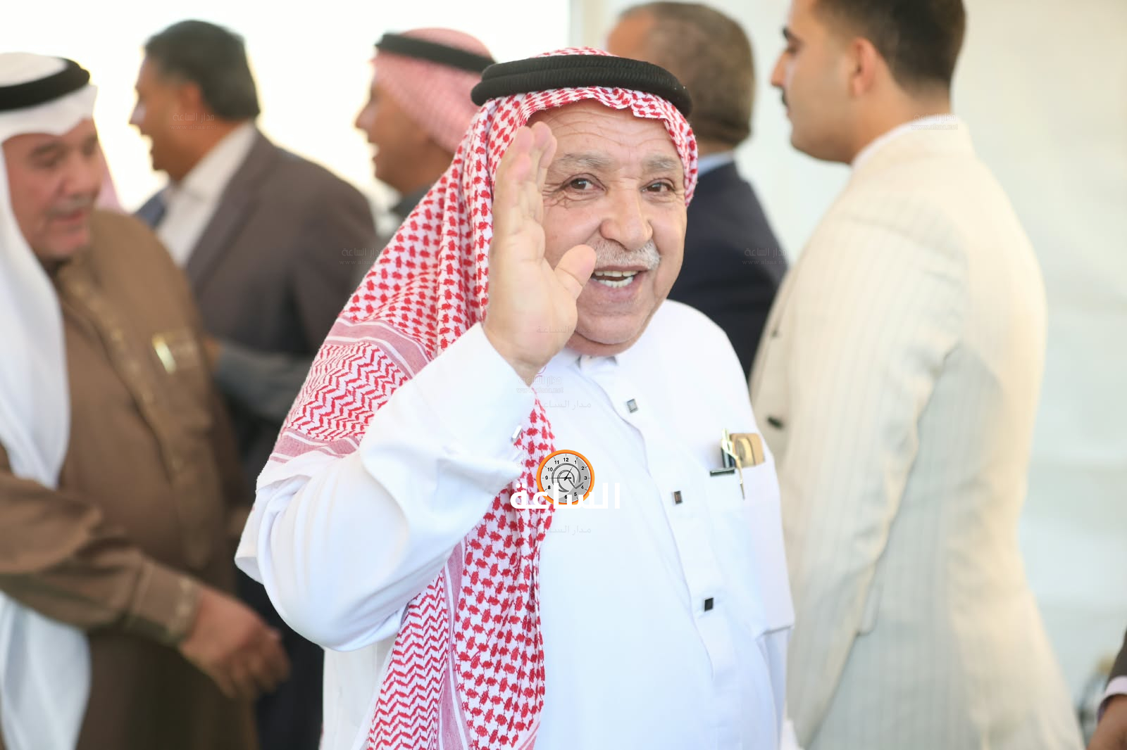 Madar Al-Saa Images 0.34881136889598174