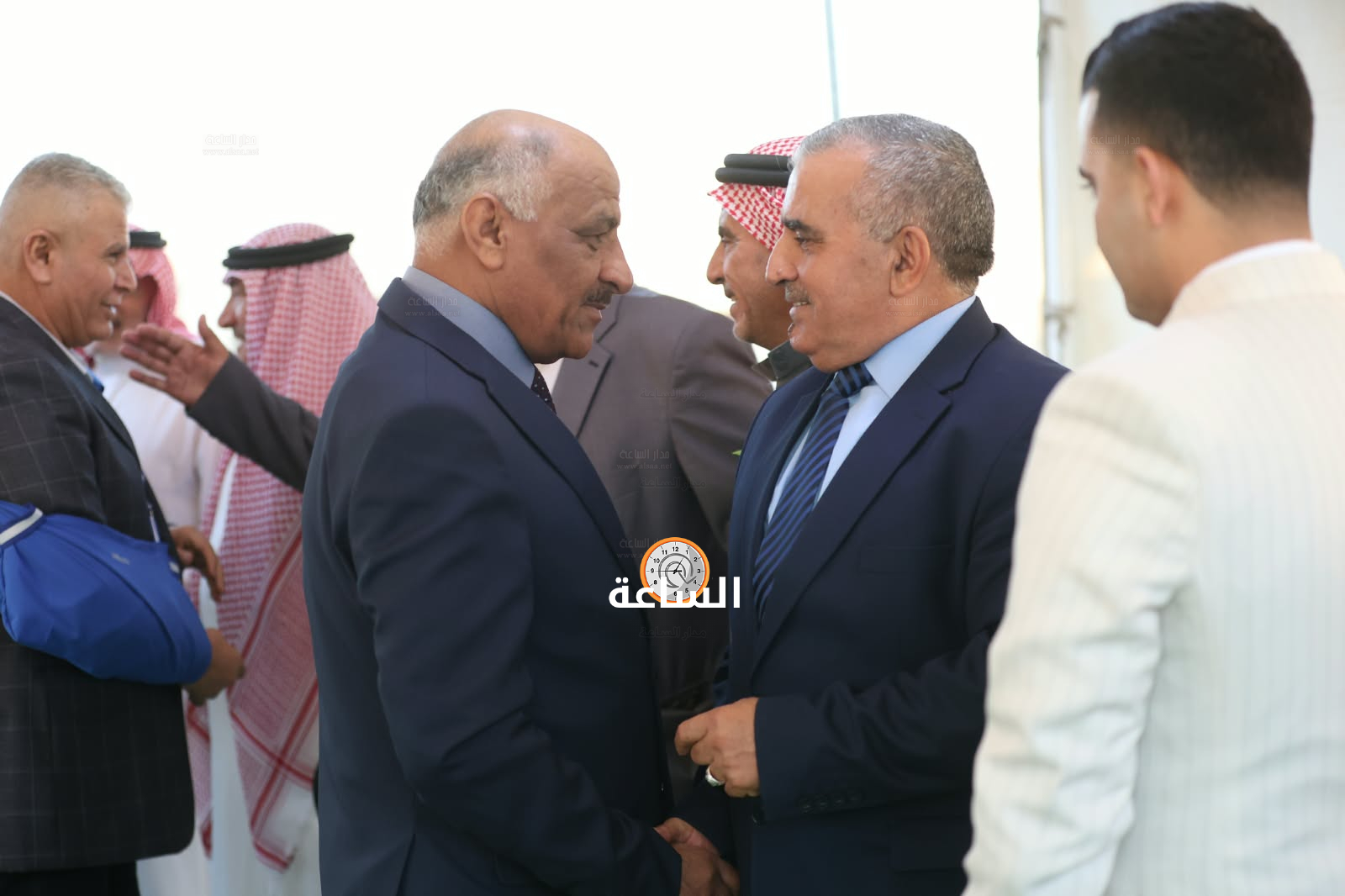Madar Al-Saa Images 0.7350570382422834