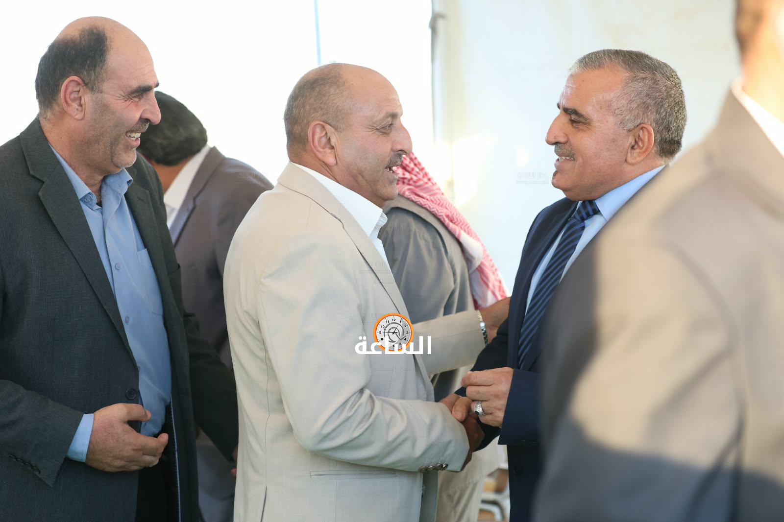 Madar Al-Saa Images 0.008480307794169972
