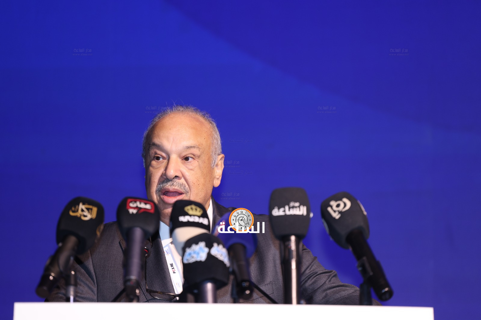 Madar Al-Saa Images 0.15534125873200388