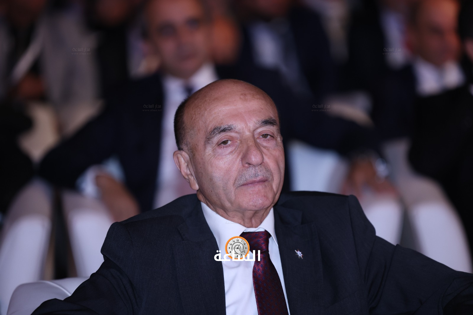 Madar Al-Saa Images 0.894948151056909