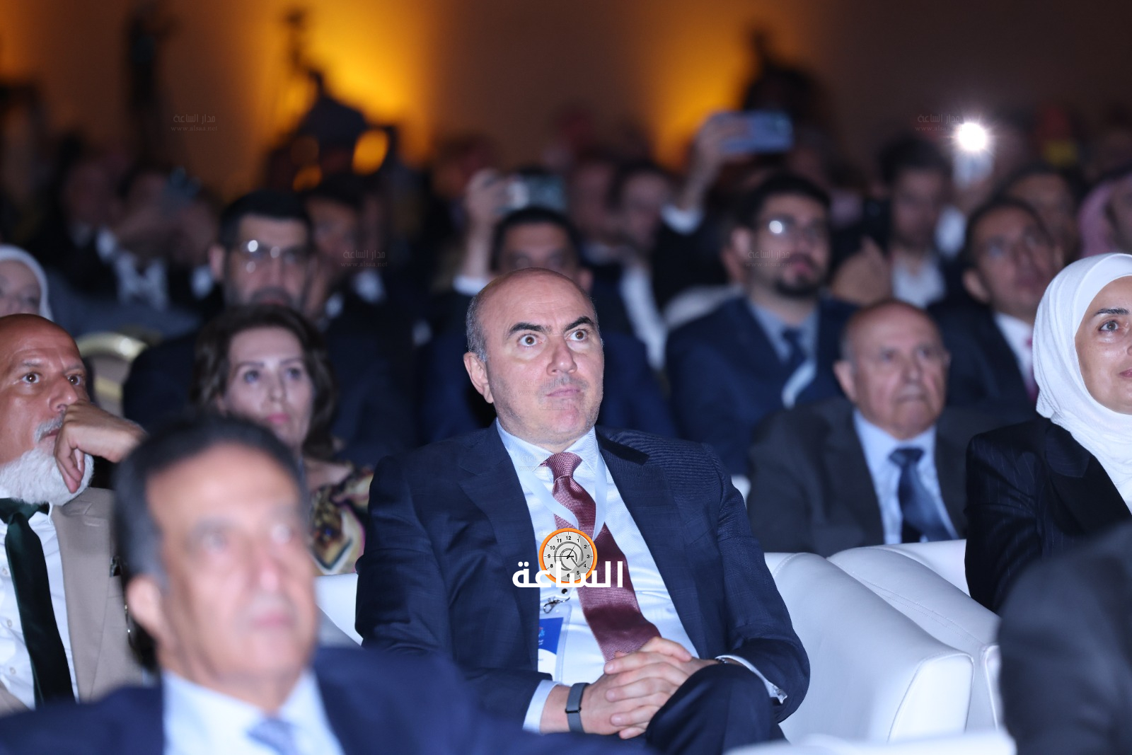 Madar Al-Saa Images 0.5373385221559464