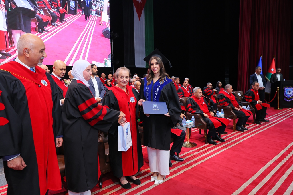 Madar Al-Saa Images 0.29073245260981373