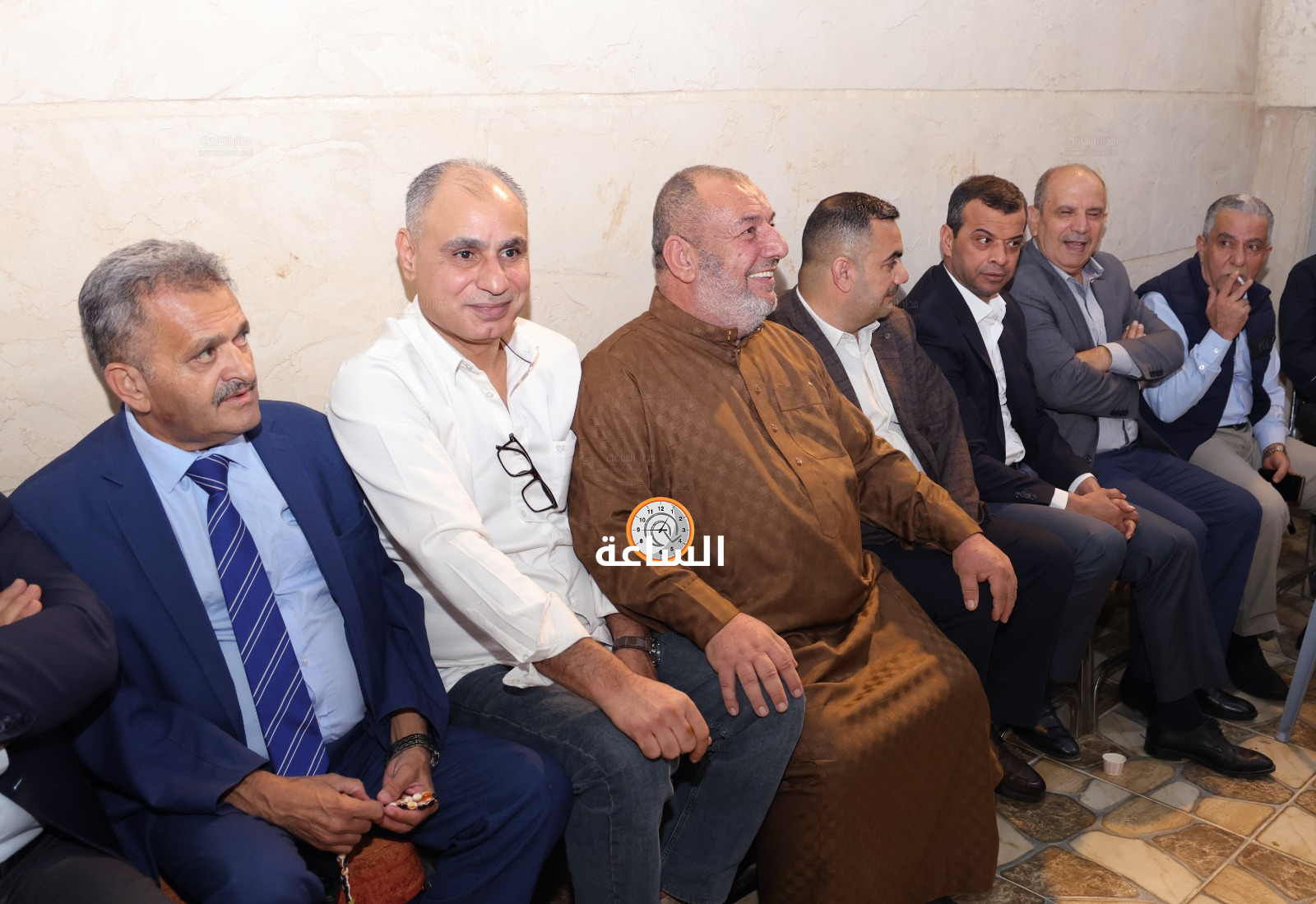 Madar Al-Saa Images 0.6894397266695172