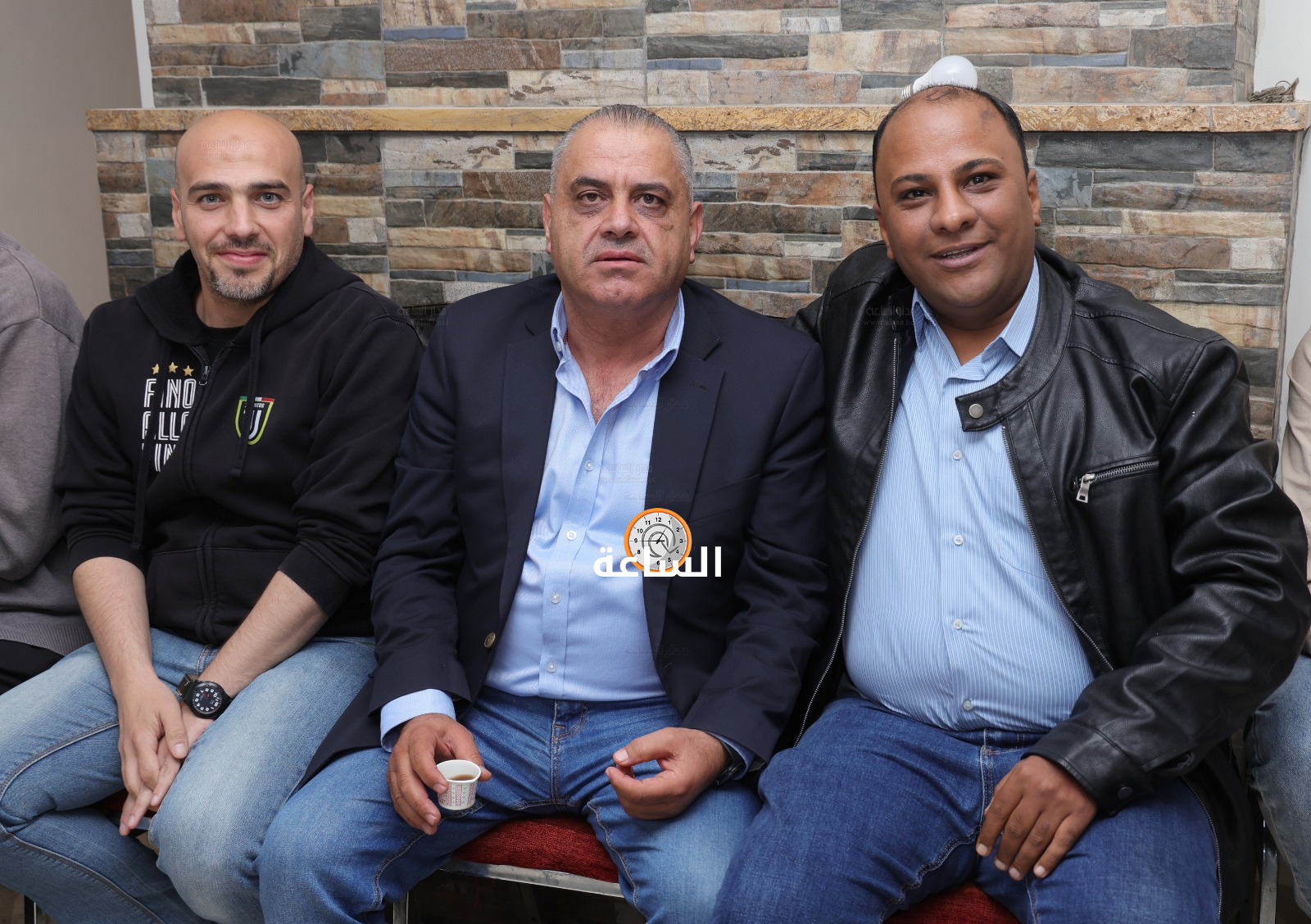 Madar Al-Saa Images 0.9173662418606165