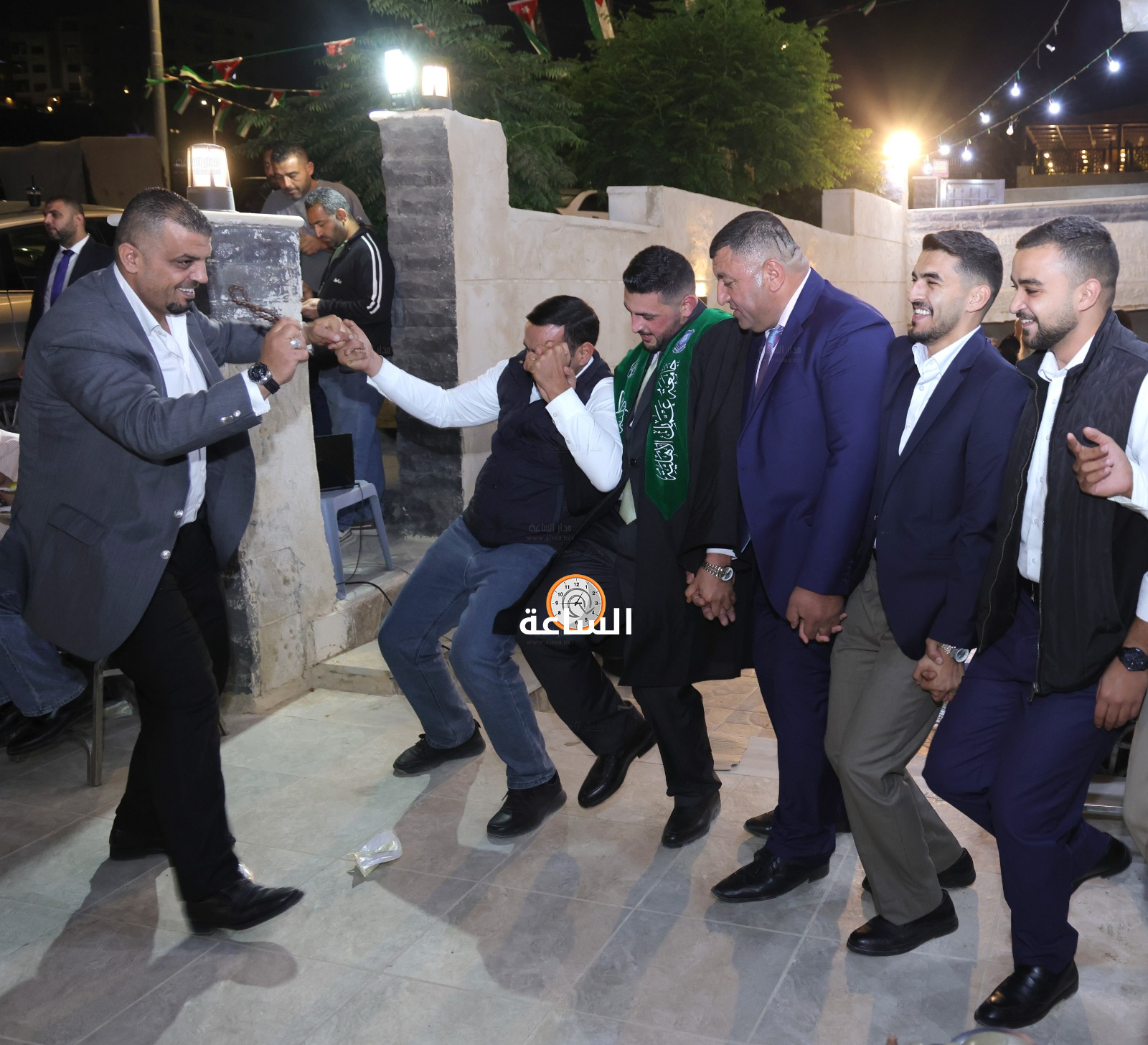 Madar Al-Saa Images 0.2528356048750038