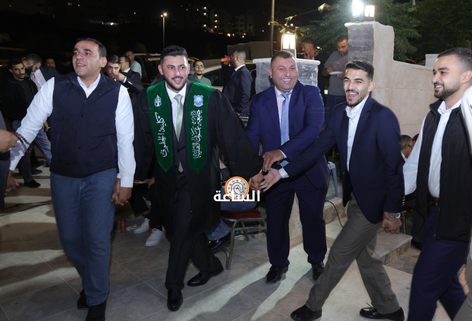 Madar Al-Saa Images 0.10009387515283497