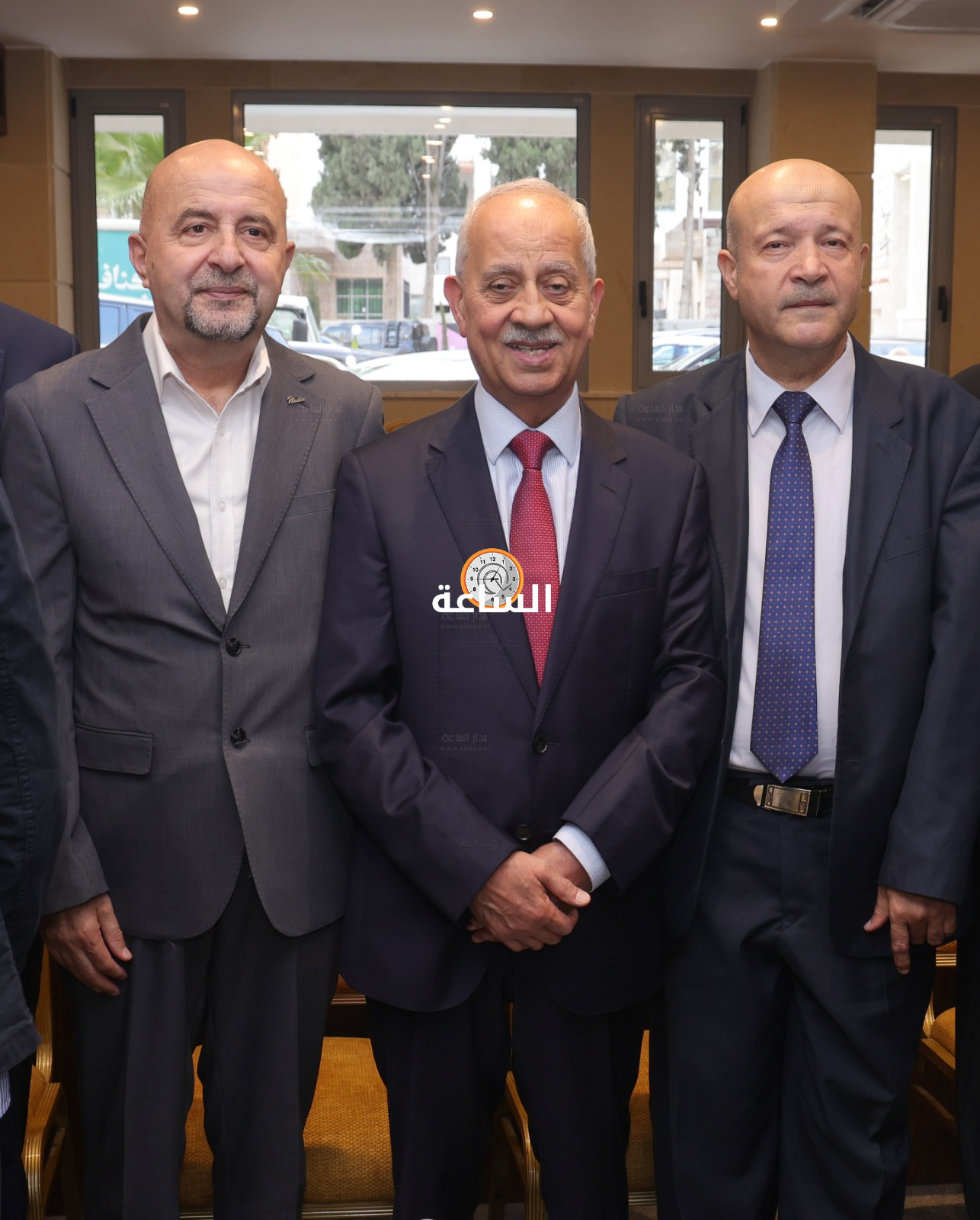 Madar Al-Saa Images 0.333203565900103