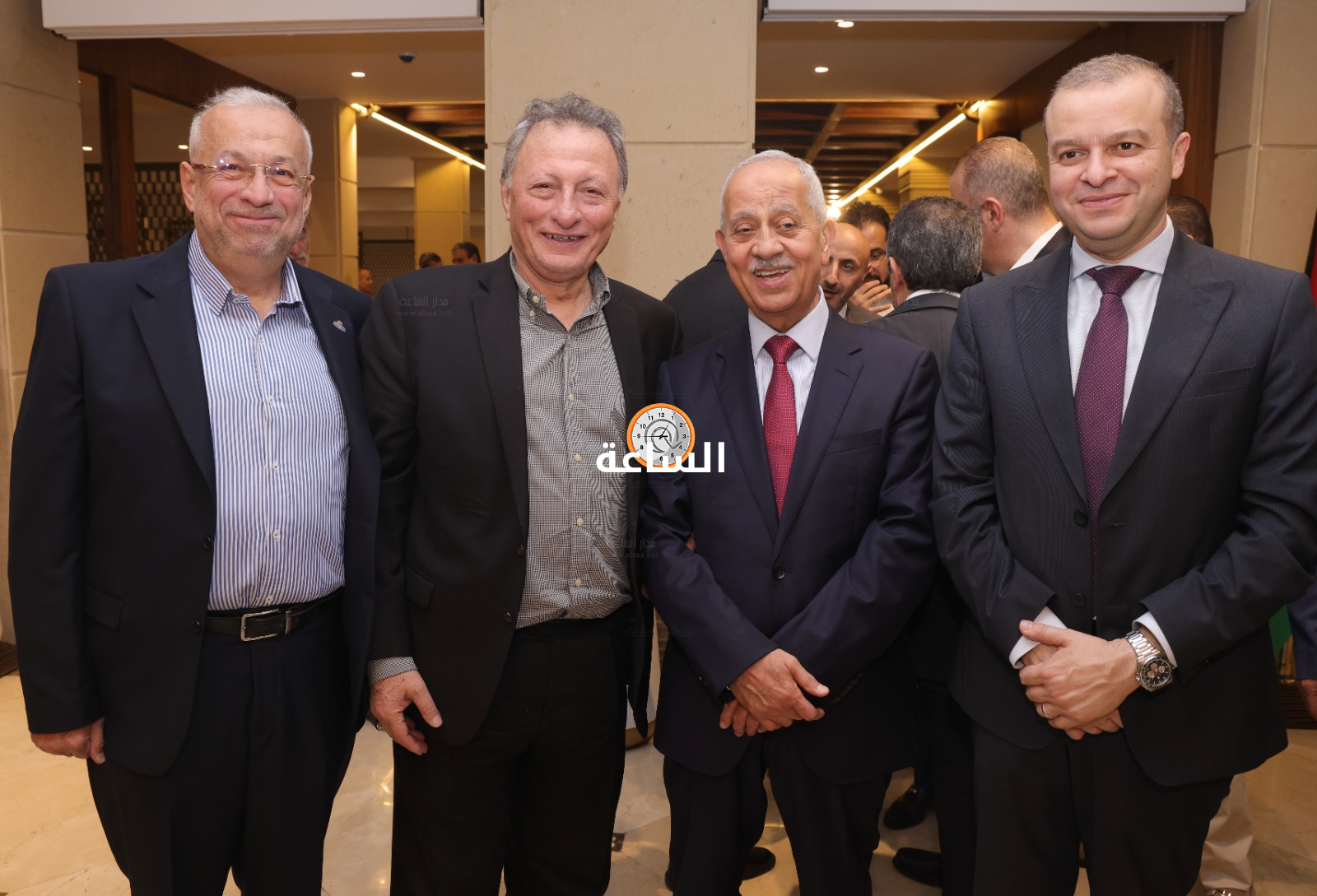 Madar Al-Saa Images 0.6779783796389787