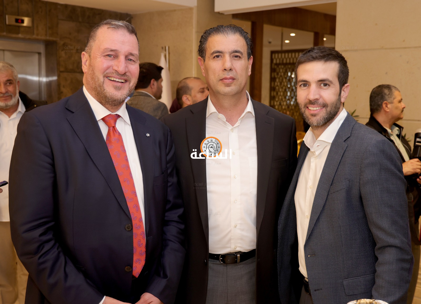 Madar Al-Saa Images 0.6148041119109907