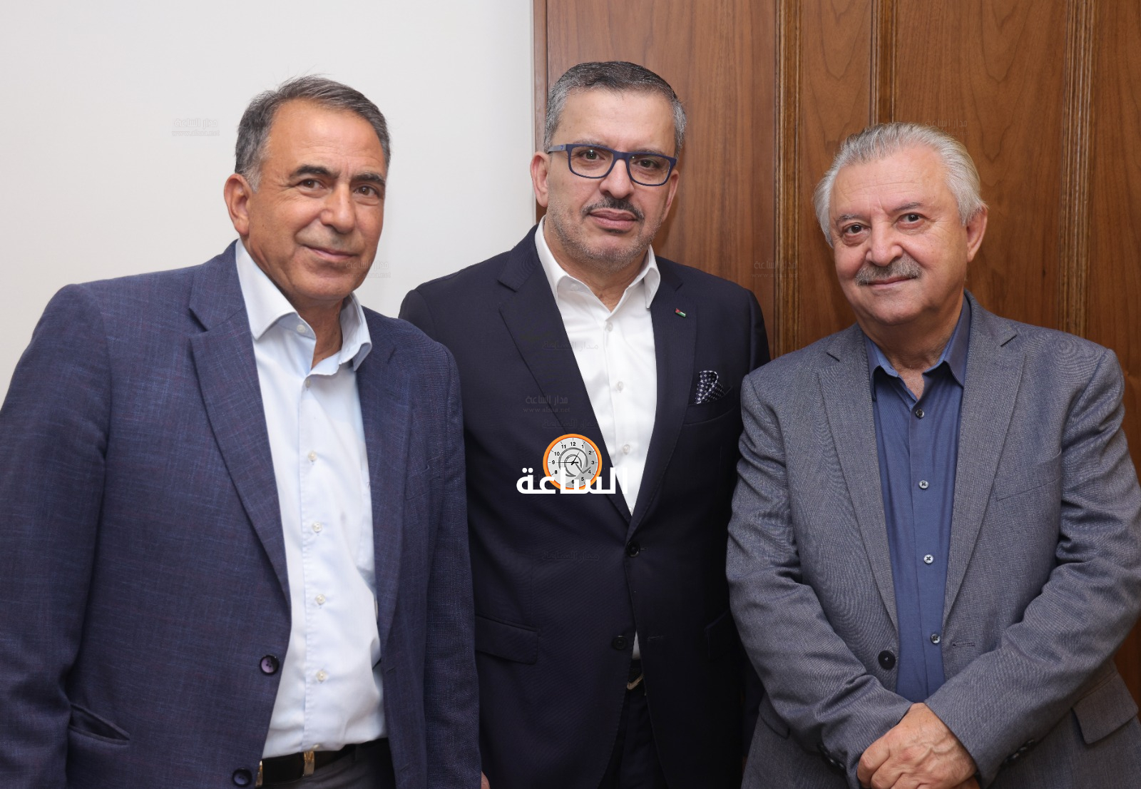 Madar Al-Saa Images 0.04243282297643447