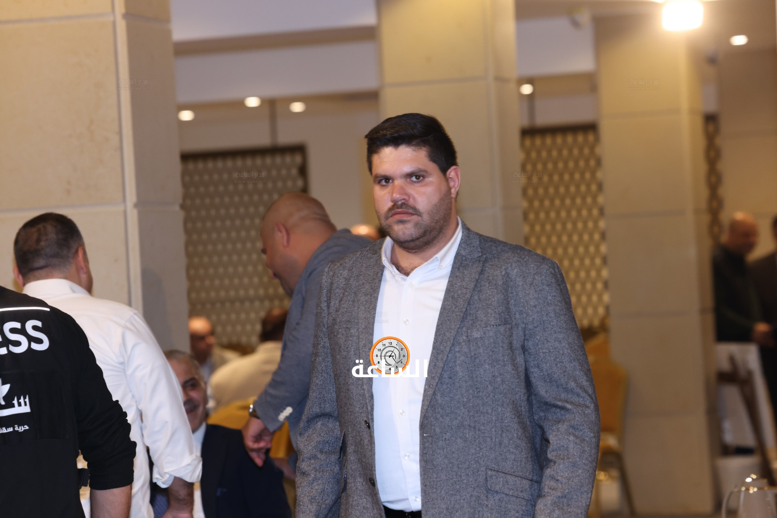 Madar Al-Saa Images 0.8323627587075977