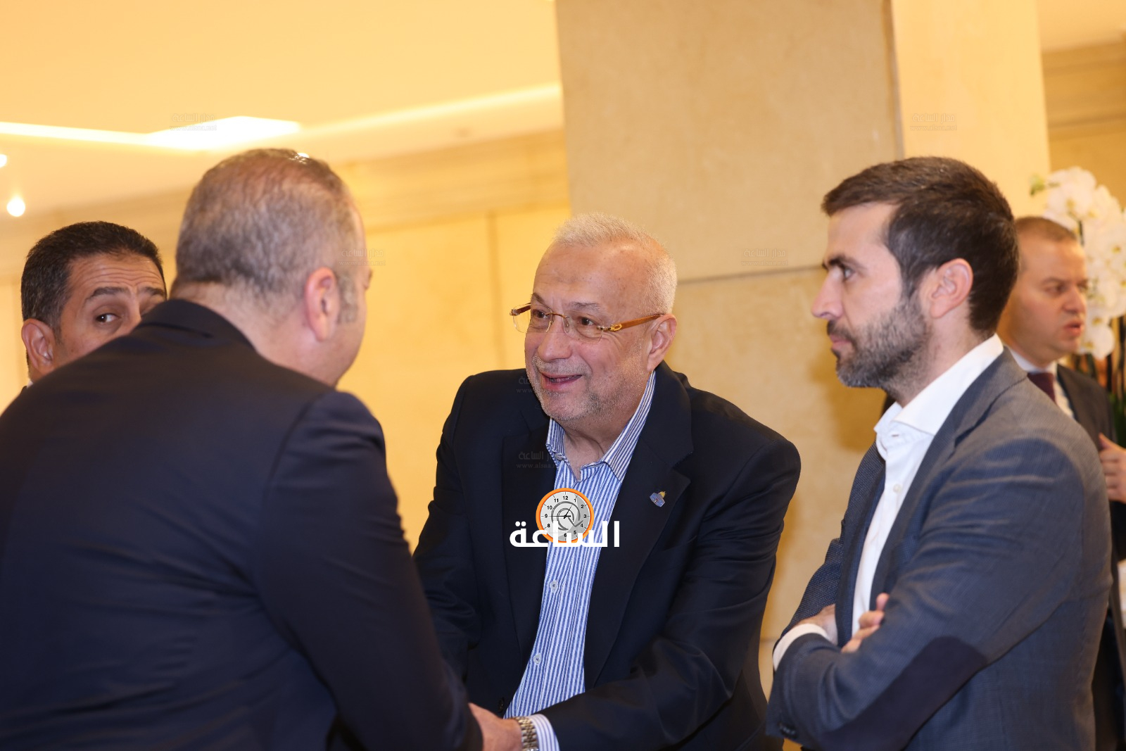 Madar Al-Saa Images 0.47381490958637673