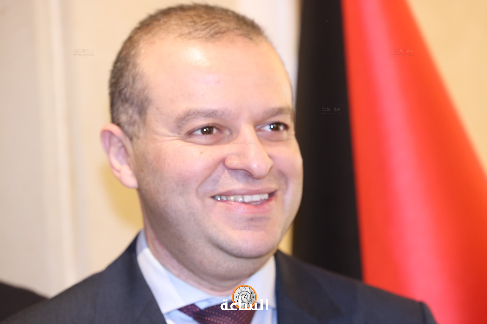 Madar Al-Saa Images 0.7248149821024401