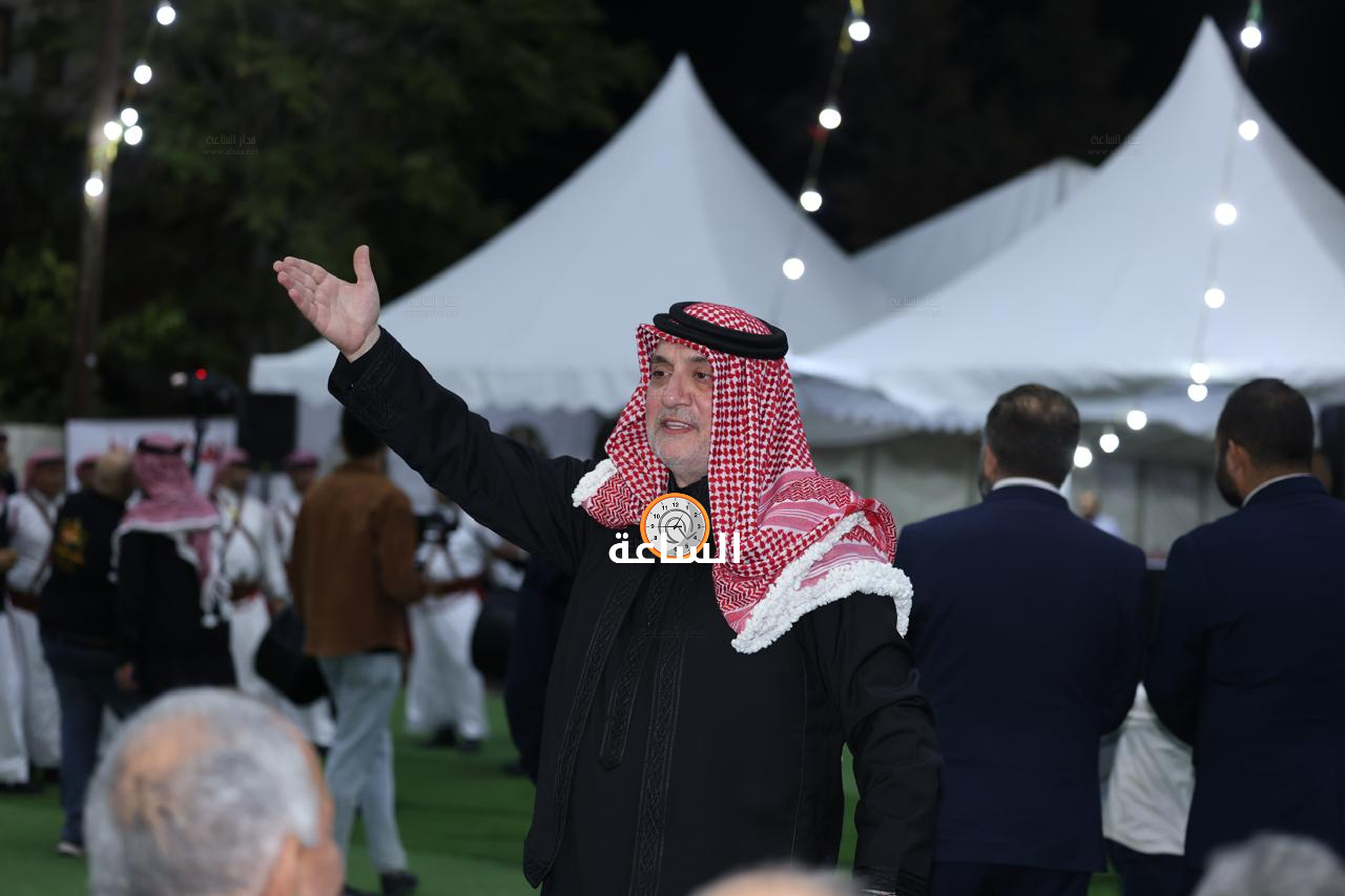 Madar Al-Saa Images 0.45839047223182905
