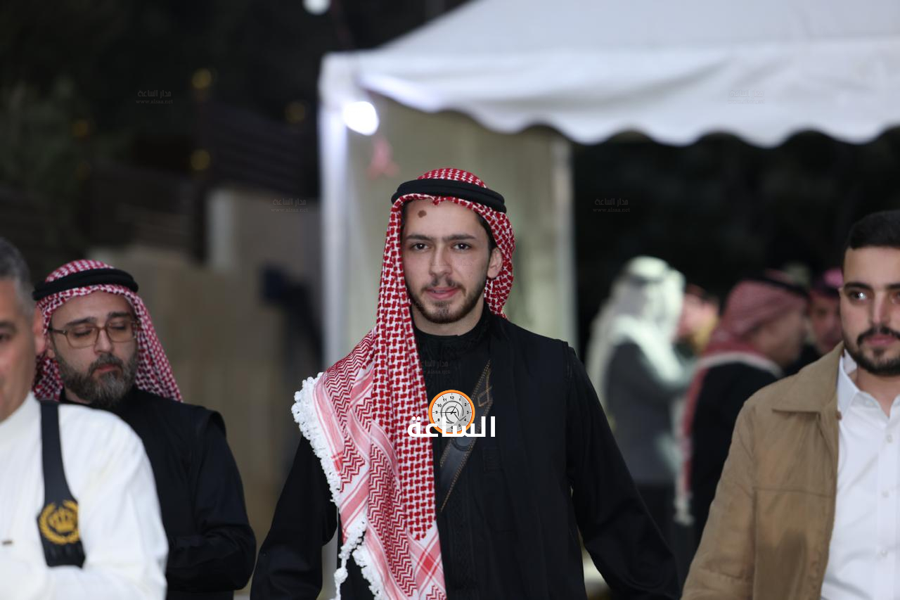 Madar Al-Saa Images 0.9888034732155534