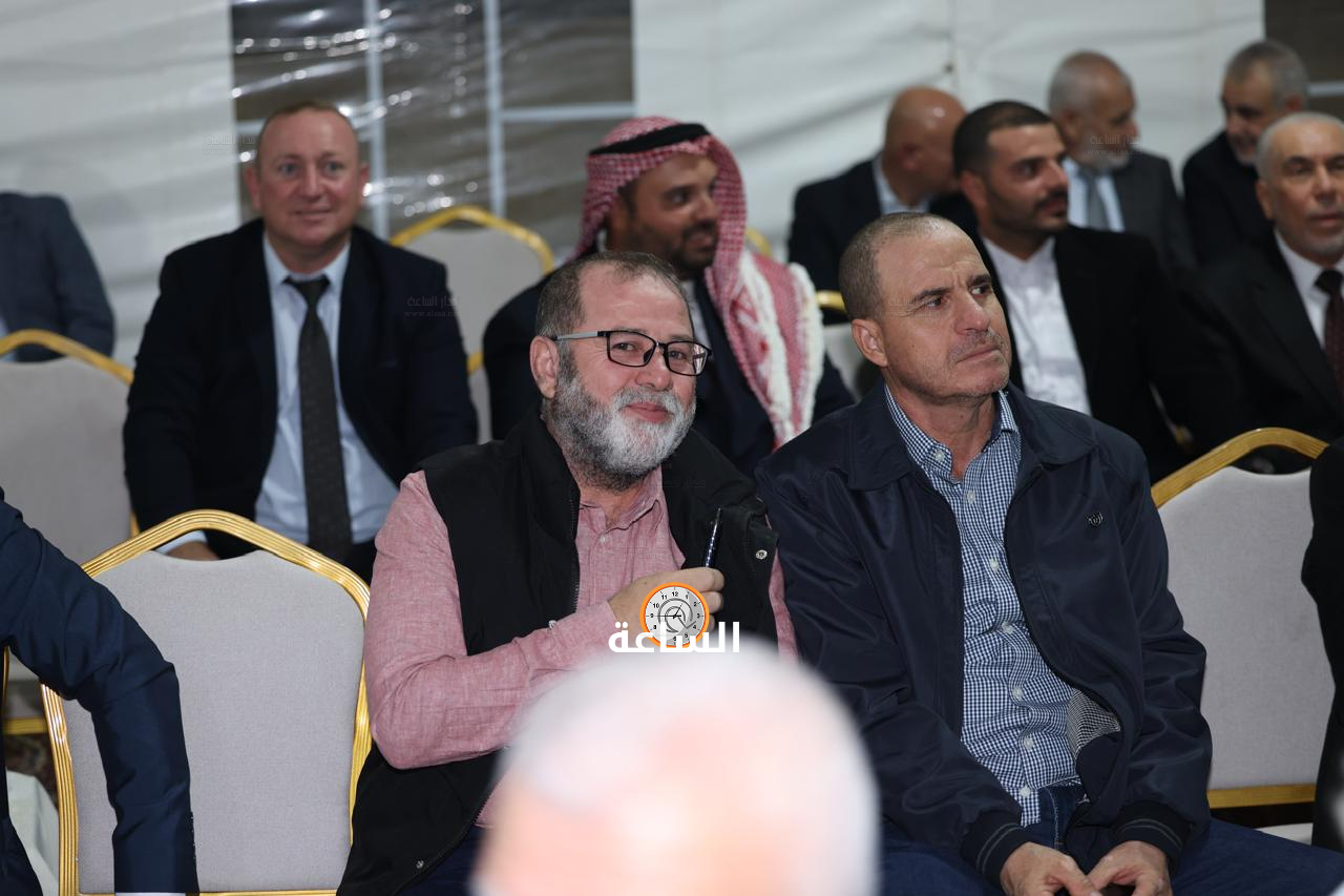 Madar Al-Saa Images 0.05799827736150287
