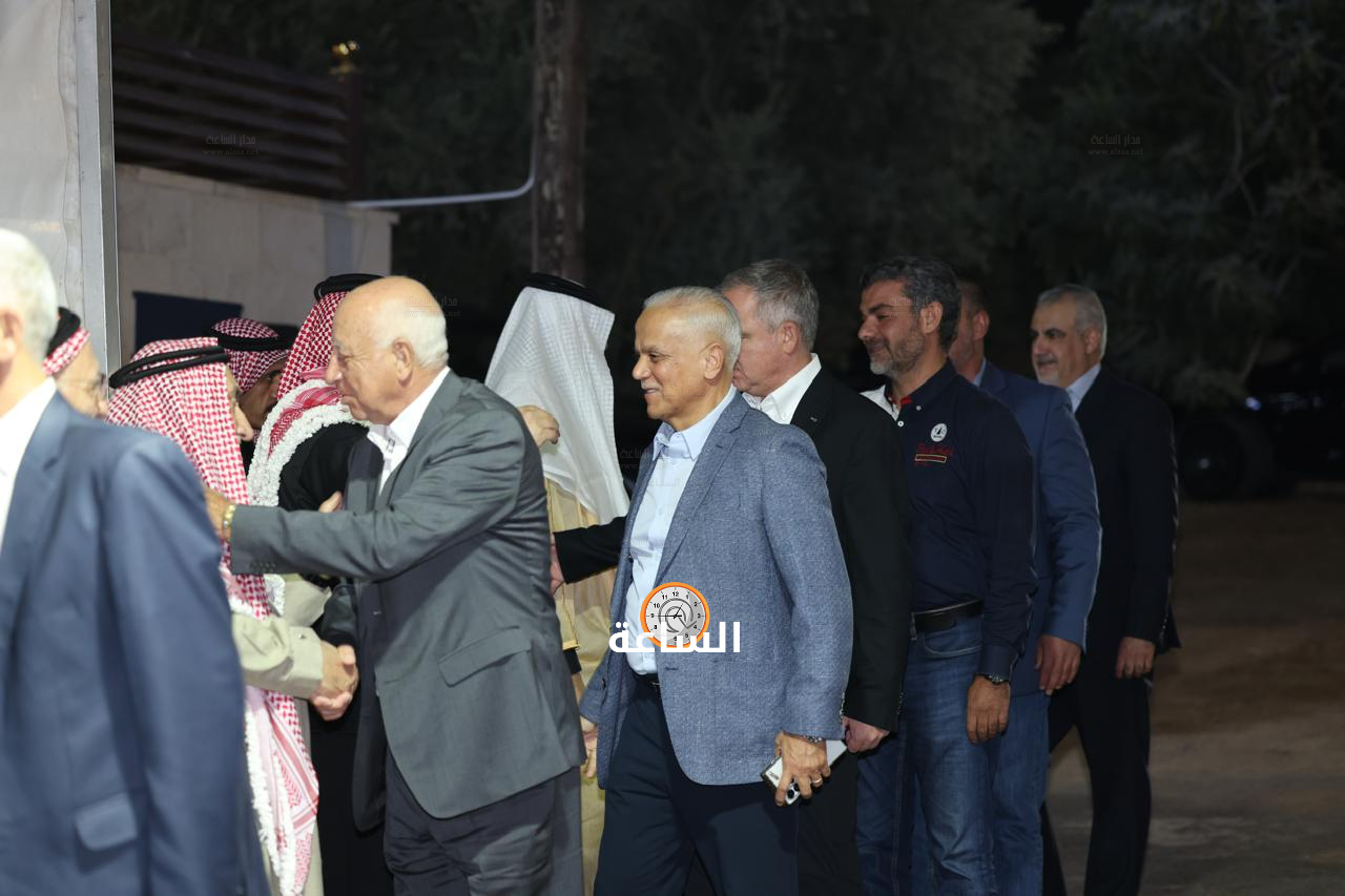 Madar Al-Saa Images 0.39600553554230344