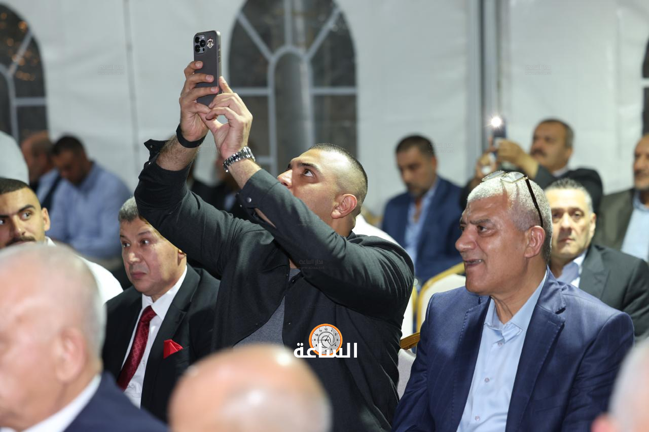 Madar Al-Saa Images 0.6026950487501577