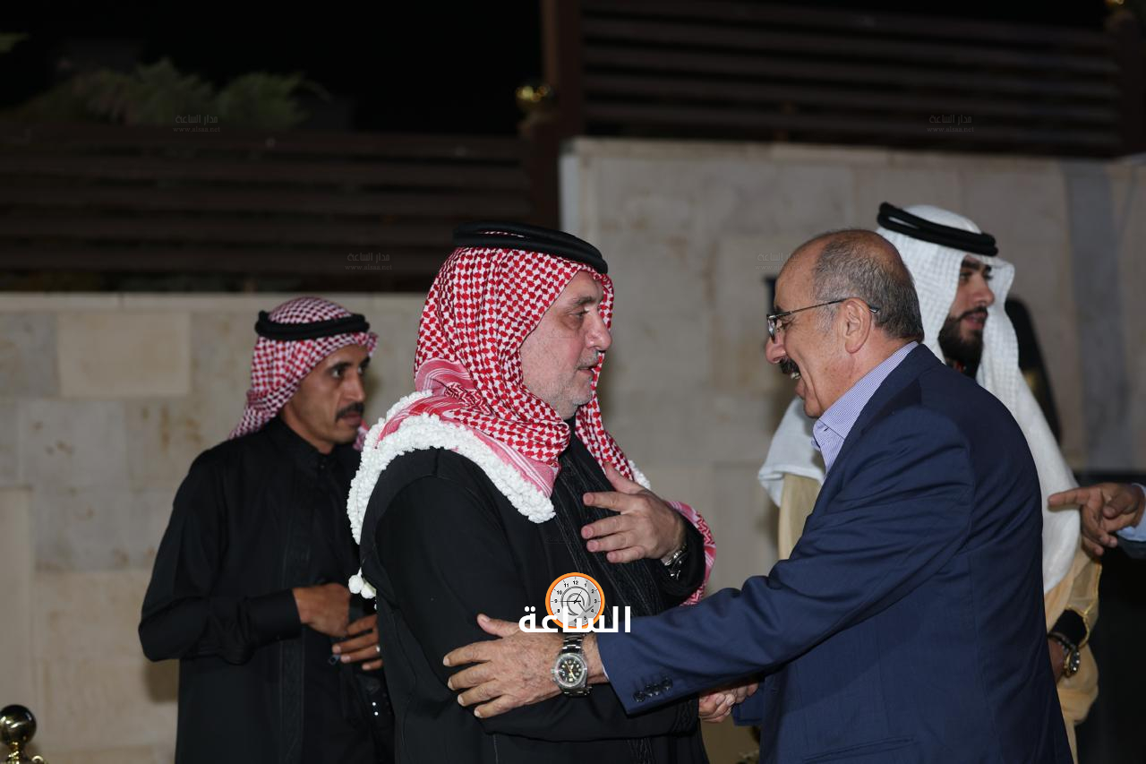 Madar Al-Saa Images 0.3531884993119597