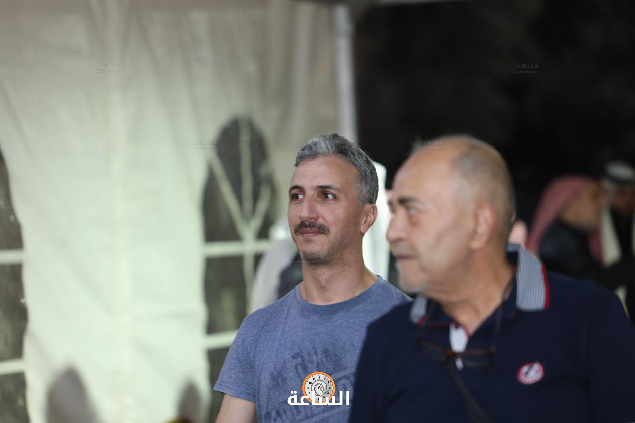 Madar Al-Saa Images 0.9394856381605394