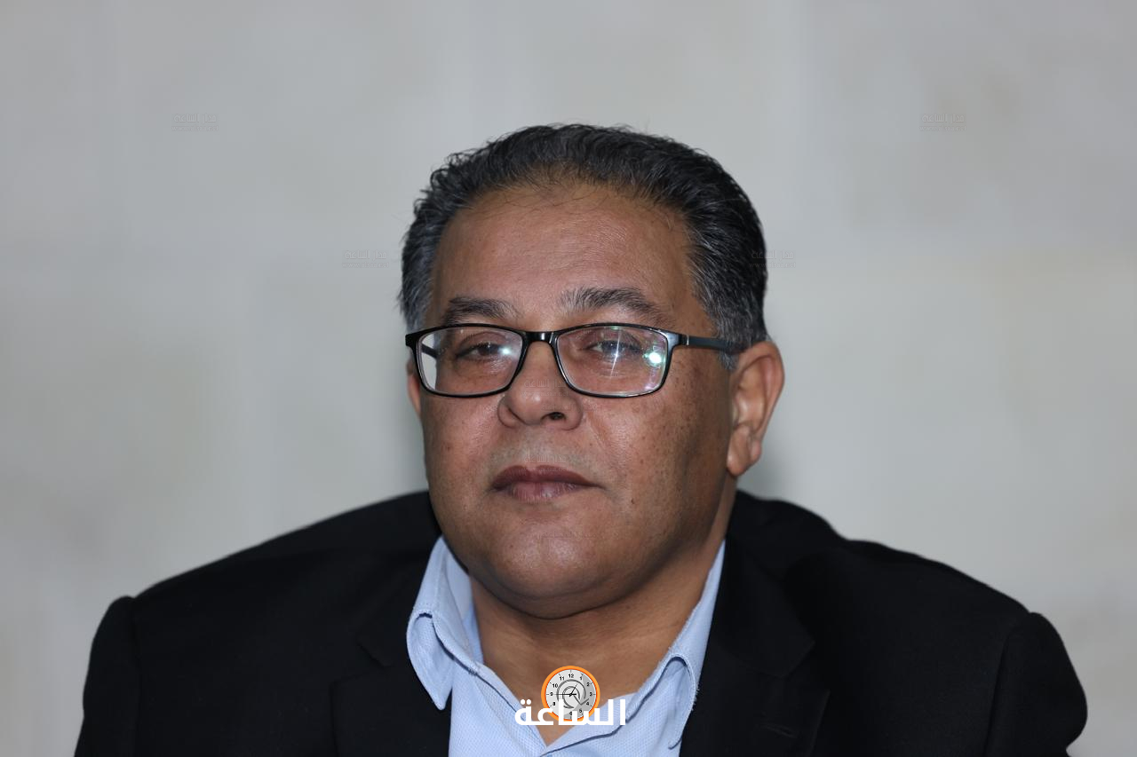 Madar Al-Saa Images 0.3830591131507328