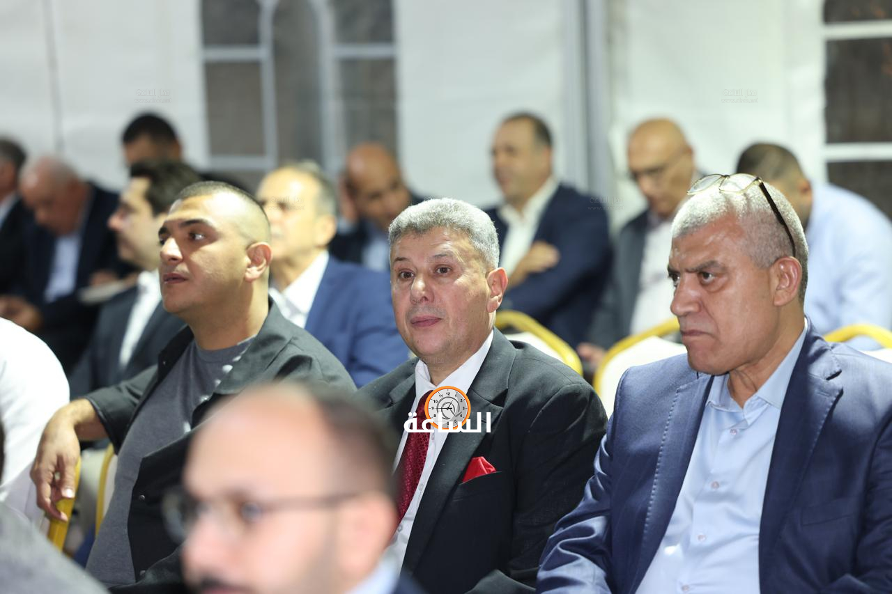 Madar Al-Saa Images 0.4044005374344236